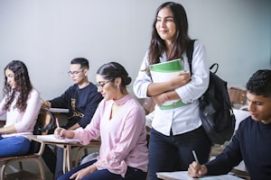 教学评价的主体：全面解析关键角色与优化策略